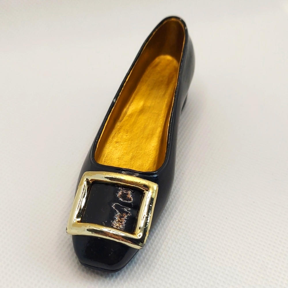 Just the right shoe #25046 "Patently Perfect"